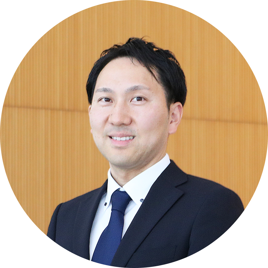 室田 義人